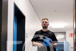 070118FRVFLLHC020.JPG
